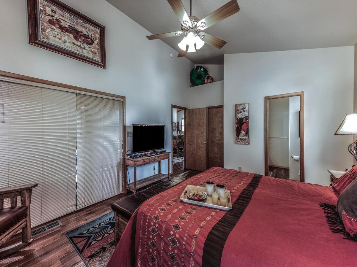 Homer'S Hideaway, 3 Bedrooms, Sleeps 8, Pets Welcome, Ping Pong Ruidoso Exterior photo